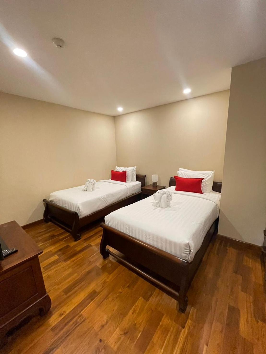 Yotaka Boutique Hotel Bangkok Buitenkant foto